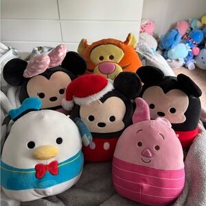 Squishmallows Disney Collection - Black, Red, Pink, Orange